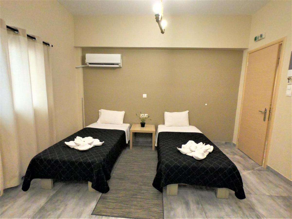 Achillion Hotel Пирей Экстерьер фото